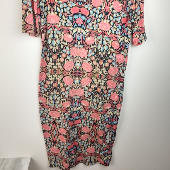 BOGO Lularoe Julia Roses Dress Abstract Pattern - Picture 2 of 5